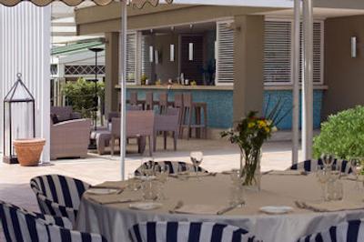 کراون پلازا اس تی پیترز