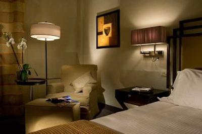 کراون پلازا اس تی پیترز