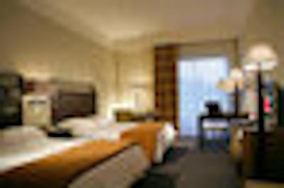 کراون پلازا اس تی پیترز