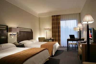 کراون پلازا اس تی پیترز