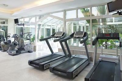 کراون پلازا اس تی پیترز