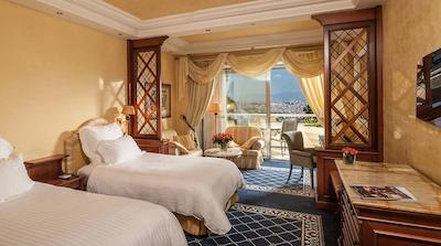 رم کاوالیری والدرف آستوریا