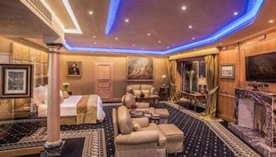 رم کاوالیری والدرف آستوریا