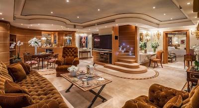 رم کاوالیری والدرف آستوریا