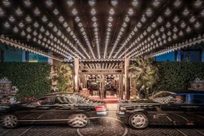 رم کاوالیری والدرف آستوریا