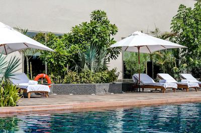 حیات احمدآباد