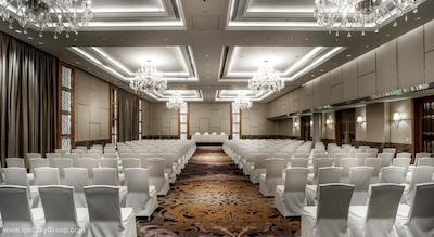 حیات احمدآباد