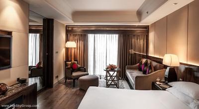 حیات احمدآباد