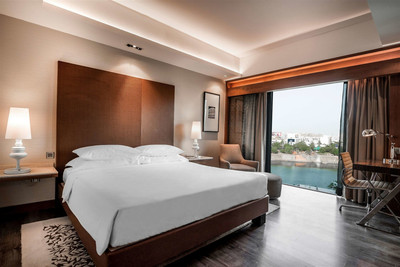 حیات احمدآباد