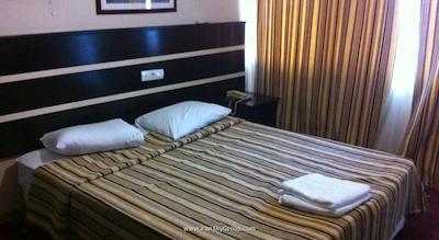 آنتالیا پالاس هتل