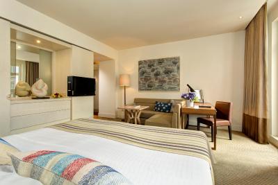 روکو فورت ویلا کندی