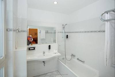 سنترو هتل نیشنال فرانکفورت سیتی