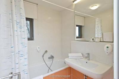 تریپ بای ویندهام فرانکفورت هتل