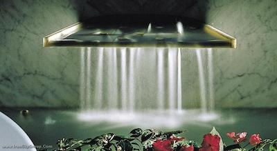 ایمپایر پالاس