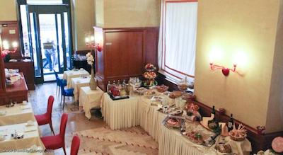 ایمپایر پالاس