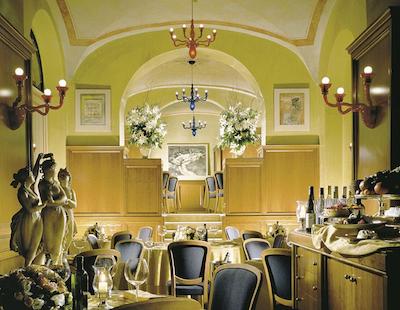 ایمپایر پالاس