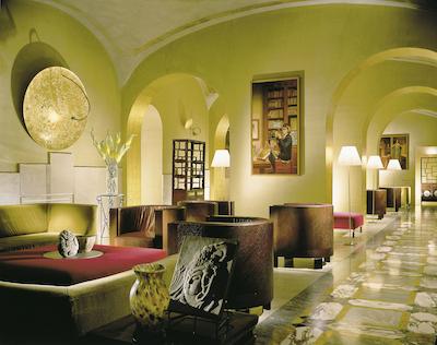 ایمپایر پالاس