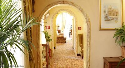 هتل سیستینا