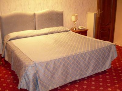 هتل سیستینا