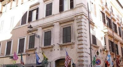 هتل سیستینا