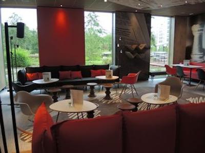 بی اند بی هتل فرانکفورت مس