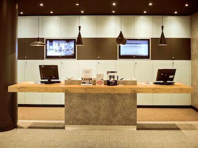 بی اند بی هتل فرانکفورت مس