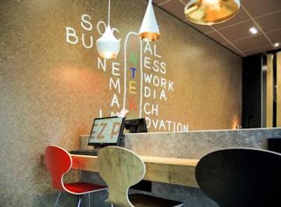 بی اند بی هتل فرانکفورت مس