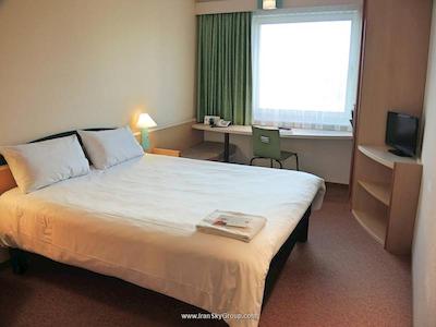 بی اند بی هتل فرانکفورت مس