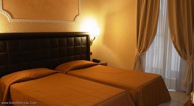 دی کنسولی واتیکان-دیپندس