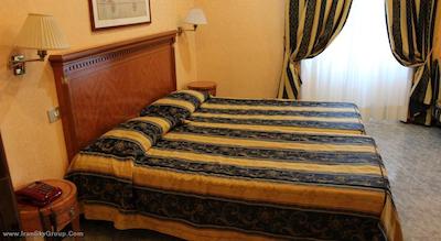 دی کنسولی واتیکان-دیپندس