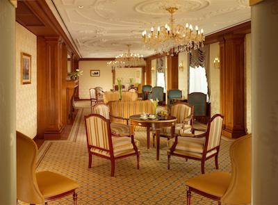 فرمونت گراند هتل کیف