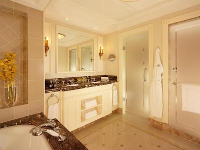 فرمونت گراند هتل کیف