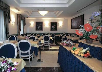 نوا دموس هتل اند سوئیتس