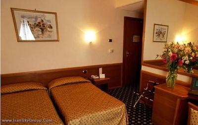 نوا دموس هتل اند سوئیتس