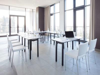 آیبیس استایلز رما یور