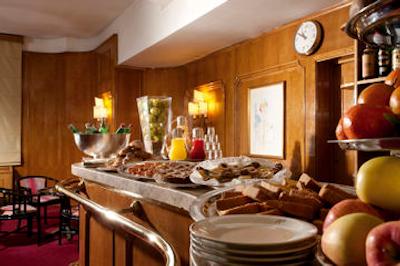 هتل بورلی هیلز رم