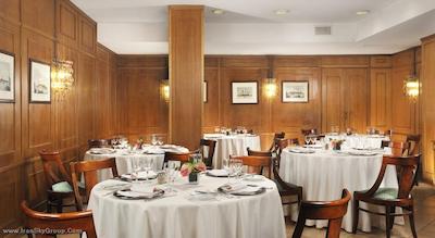 هتل بورلی هیلز رم