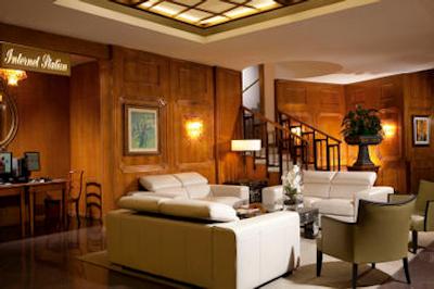 هتل بورلی هیلز رم