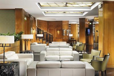 هتل بورلی هیلز رم