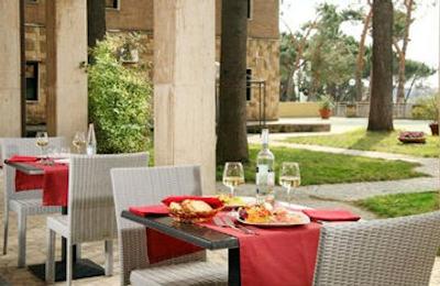 ریگال پارک هتل