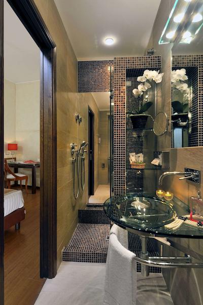 بست وسترن پیکادیلی