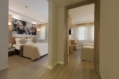 سی لایف فامیلی ریزورت هتل