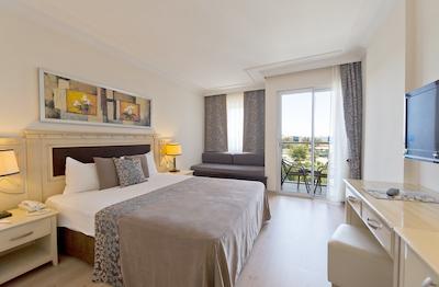 سی لایف فامیلی ریزورت هتل