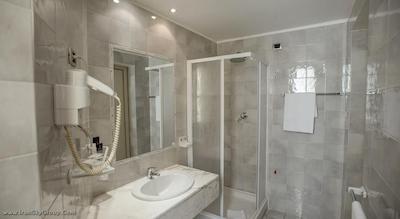 ویلا تورلونیا