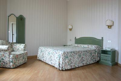 ویلا تورلونیا