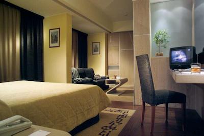 هیلتون گاردن این رم کلاریج