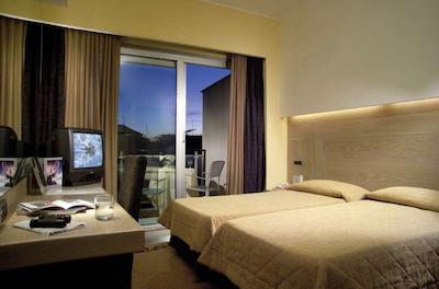 هیلتون گاردن این رم کلاریج