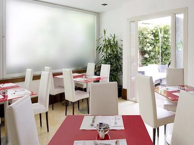 هیلتون گاردن این رم کلاریج