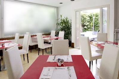 هیلتون گاردن این رم کلاریج