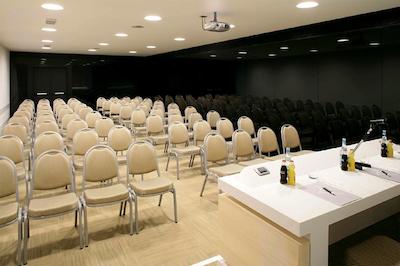 هیلتون گاردن این رم کلاریج